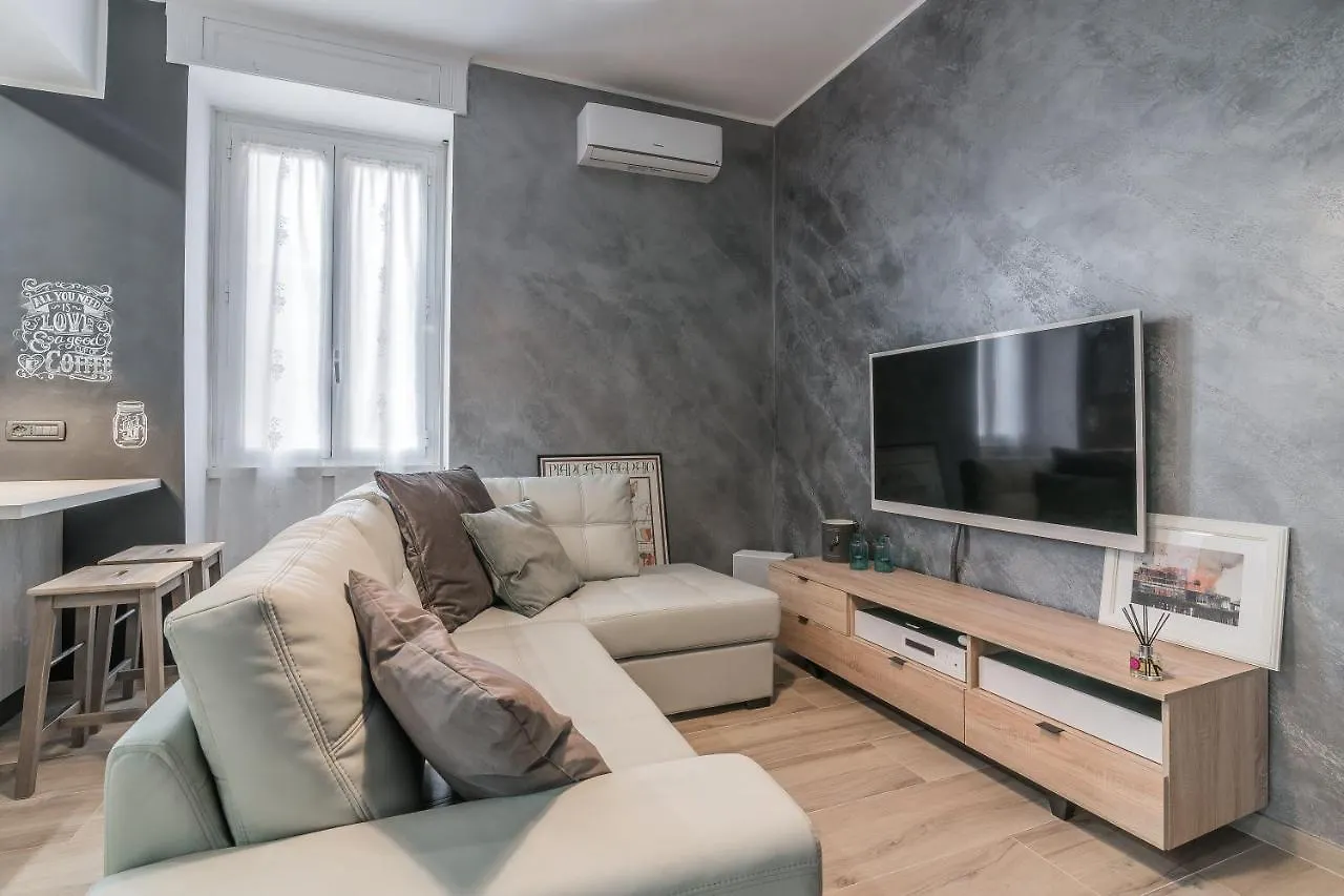 A Design Refuge - Casa Karma Apartment Rome Italy