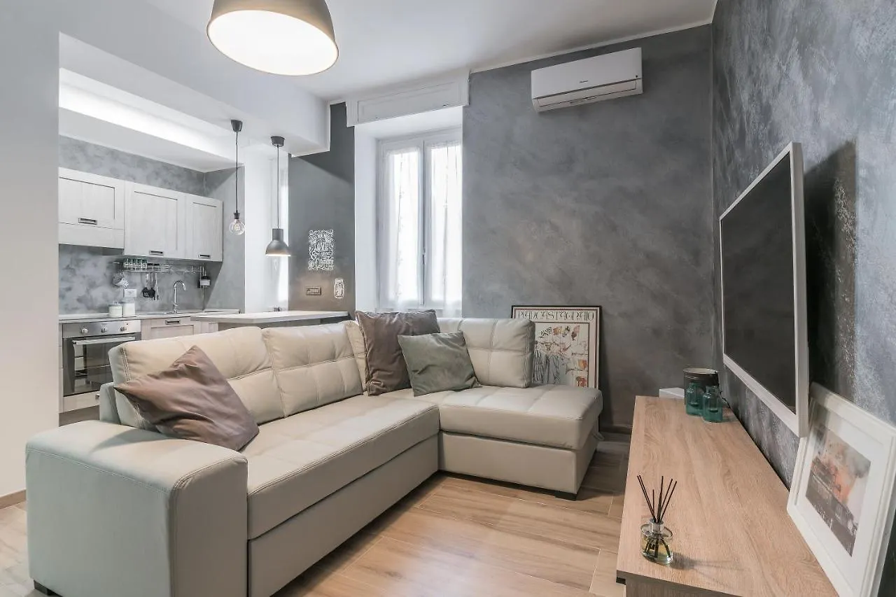 A Design Refuge - Casa Karma Apartment Rome