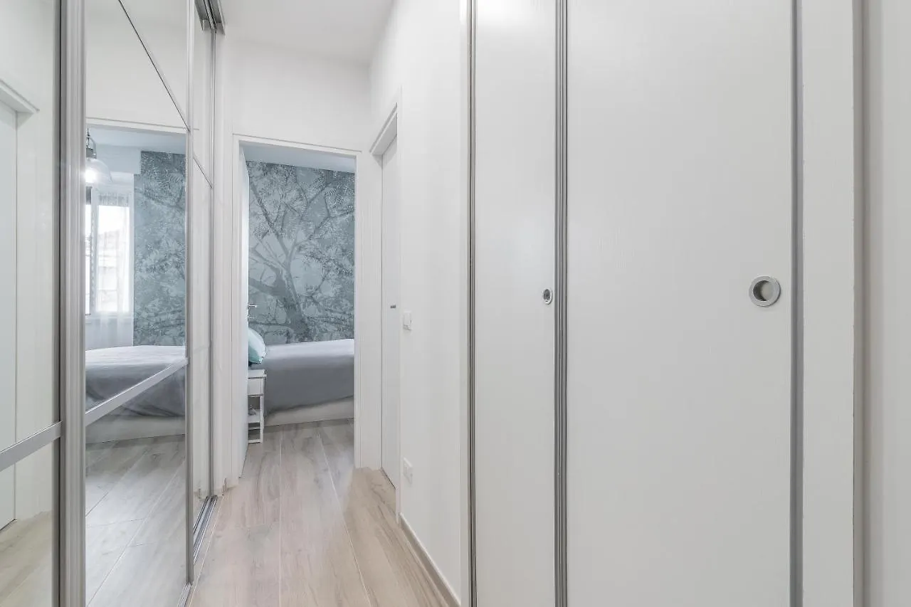 A Design Refuge - Casa Karma Apartment Rome